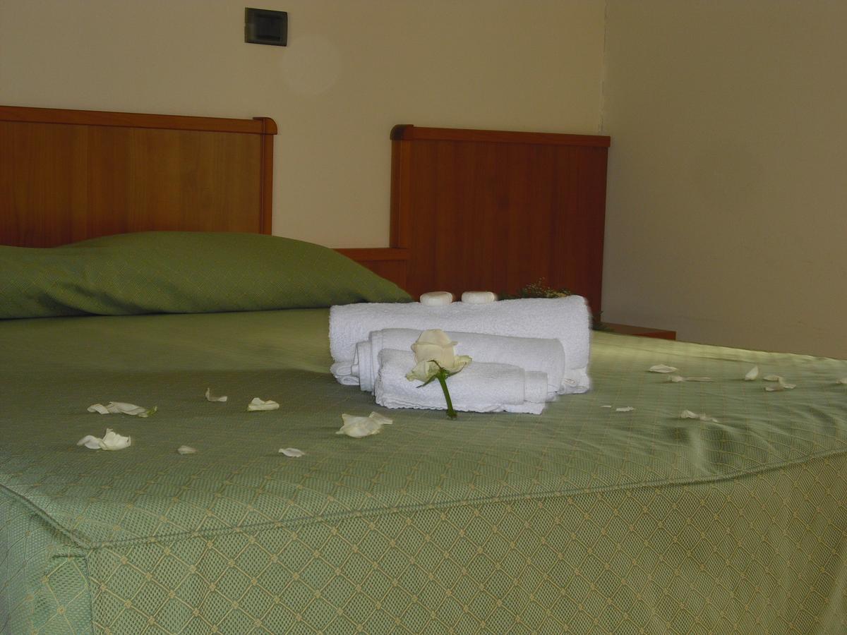 La Collinetta Sas Hotel Montazzoli Екстериор снимка